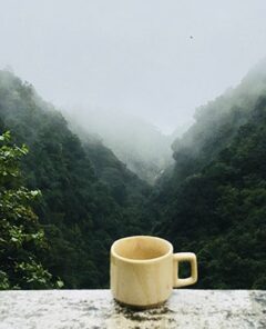 té